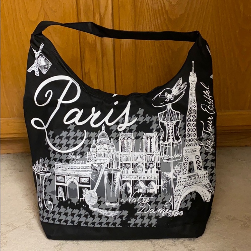 COPY - NWOT. Black and white. Paris Hobo bag.